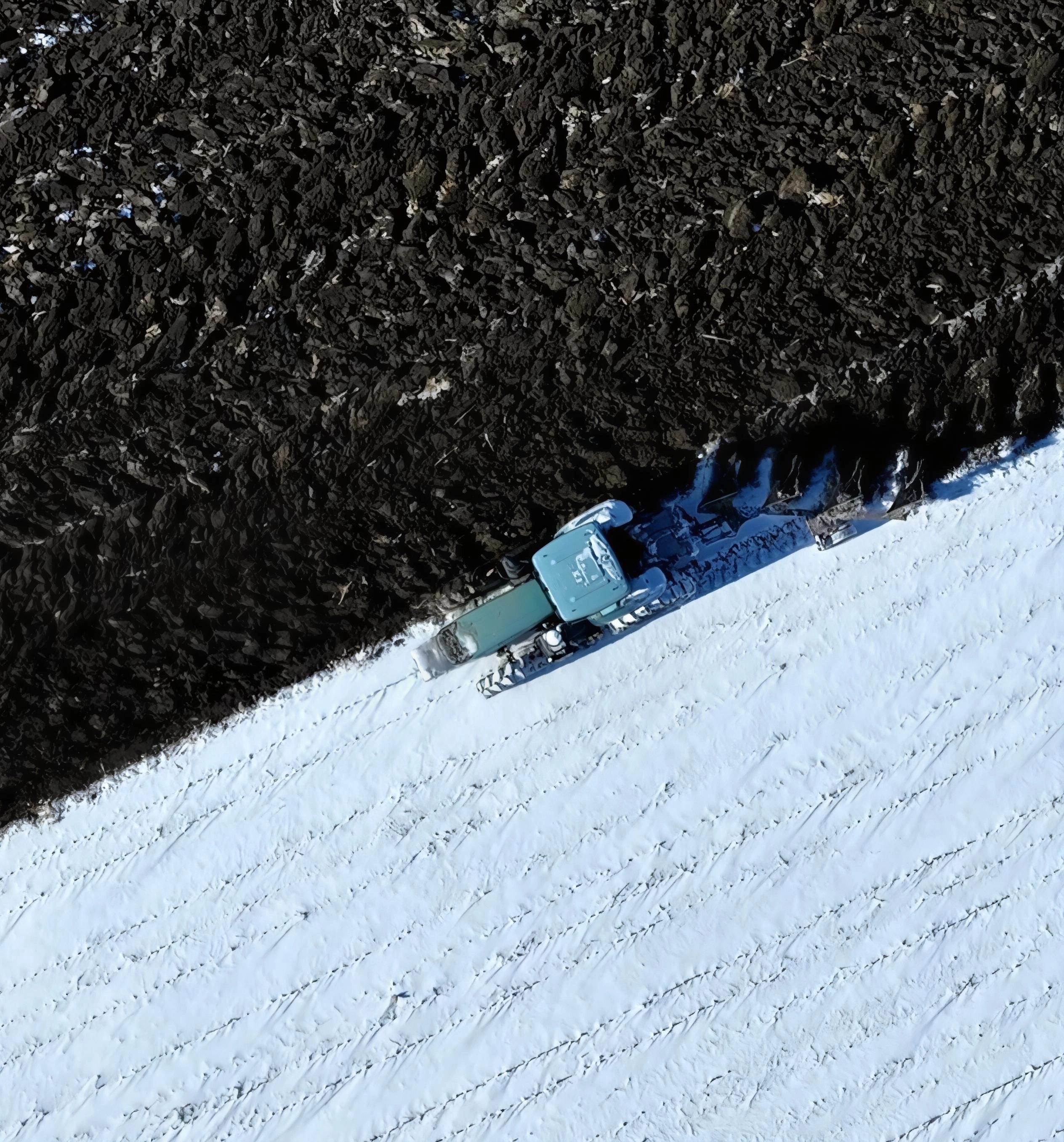 1764836788598119.jpg Screenshot_20251203_161704_com_ss_android_ugc_aweme_DetailActivity_edit_95848921454163.jpg